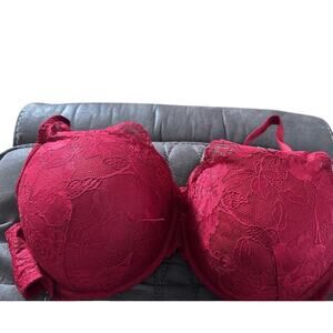 Torrid Curve Padded Wire Push Up Lace Plunge Bra - Wine color  Sz 46DDD